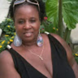 Meet your Posher, Daphne